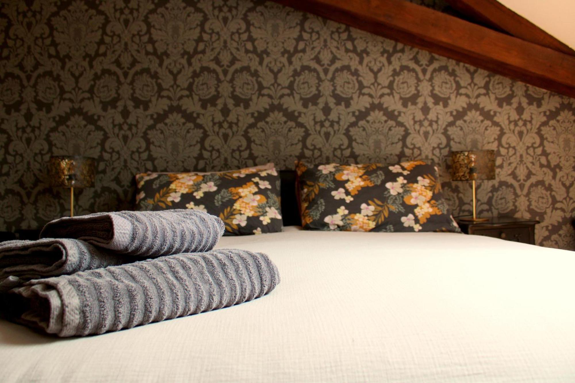 The Alpaca B&B Chalais  Exterior photo